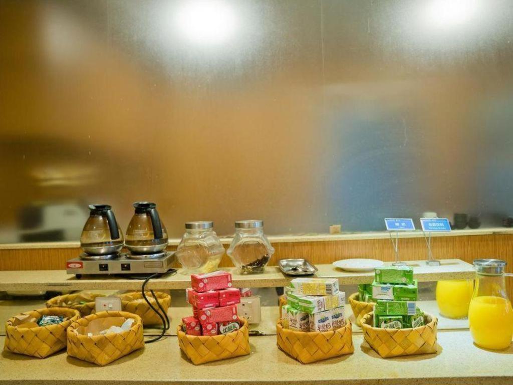 New Regent Hotel 恵州市 エクステリア 写真